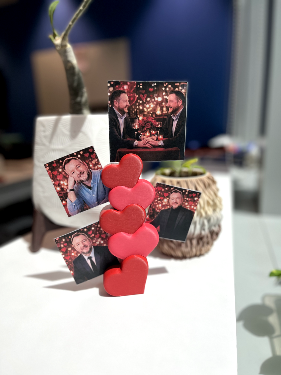 In-House - Heart Photo Holder - 4